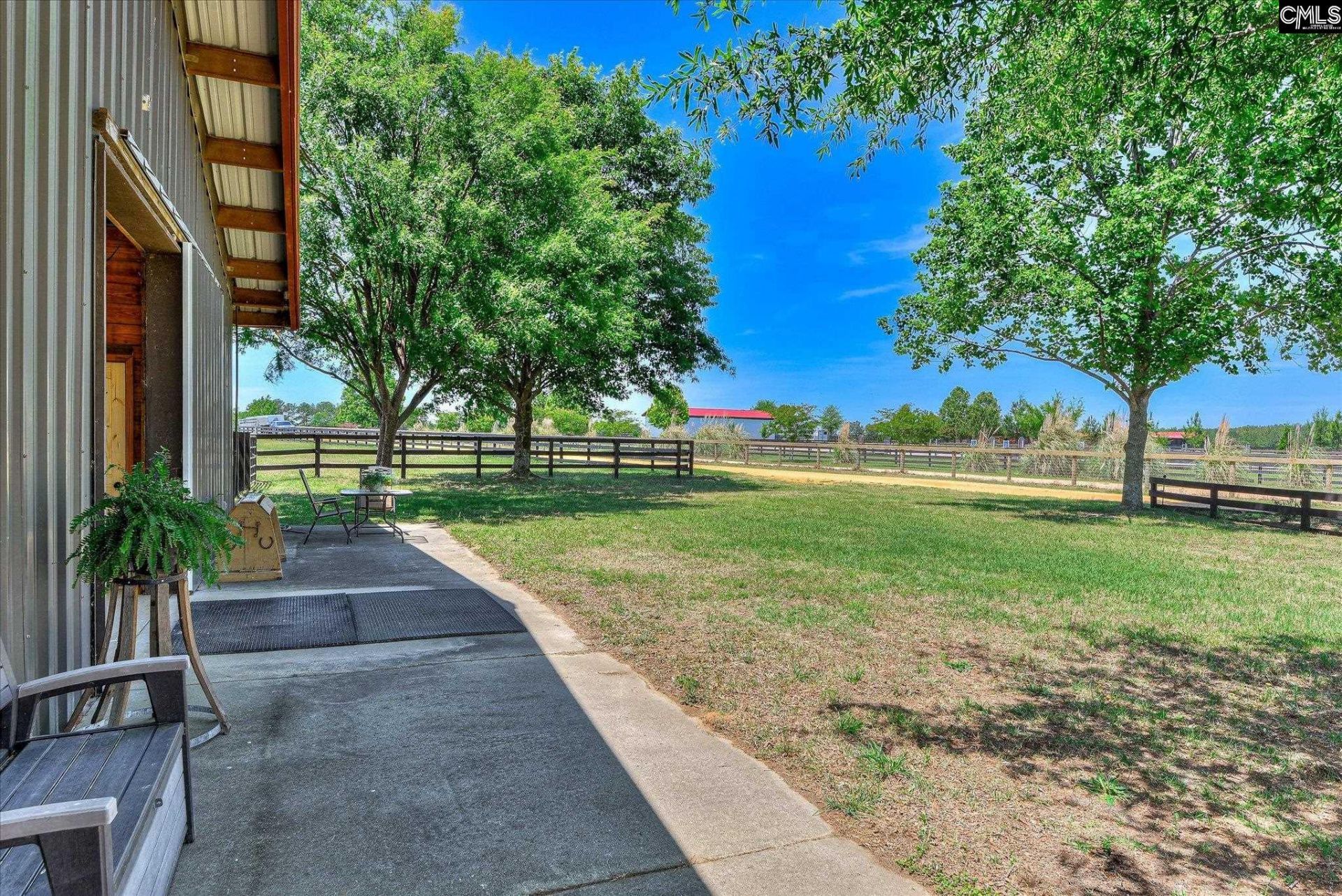 929 Airport Road  Photo 37