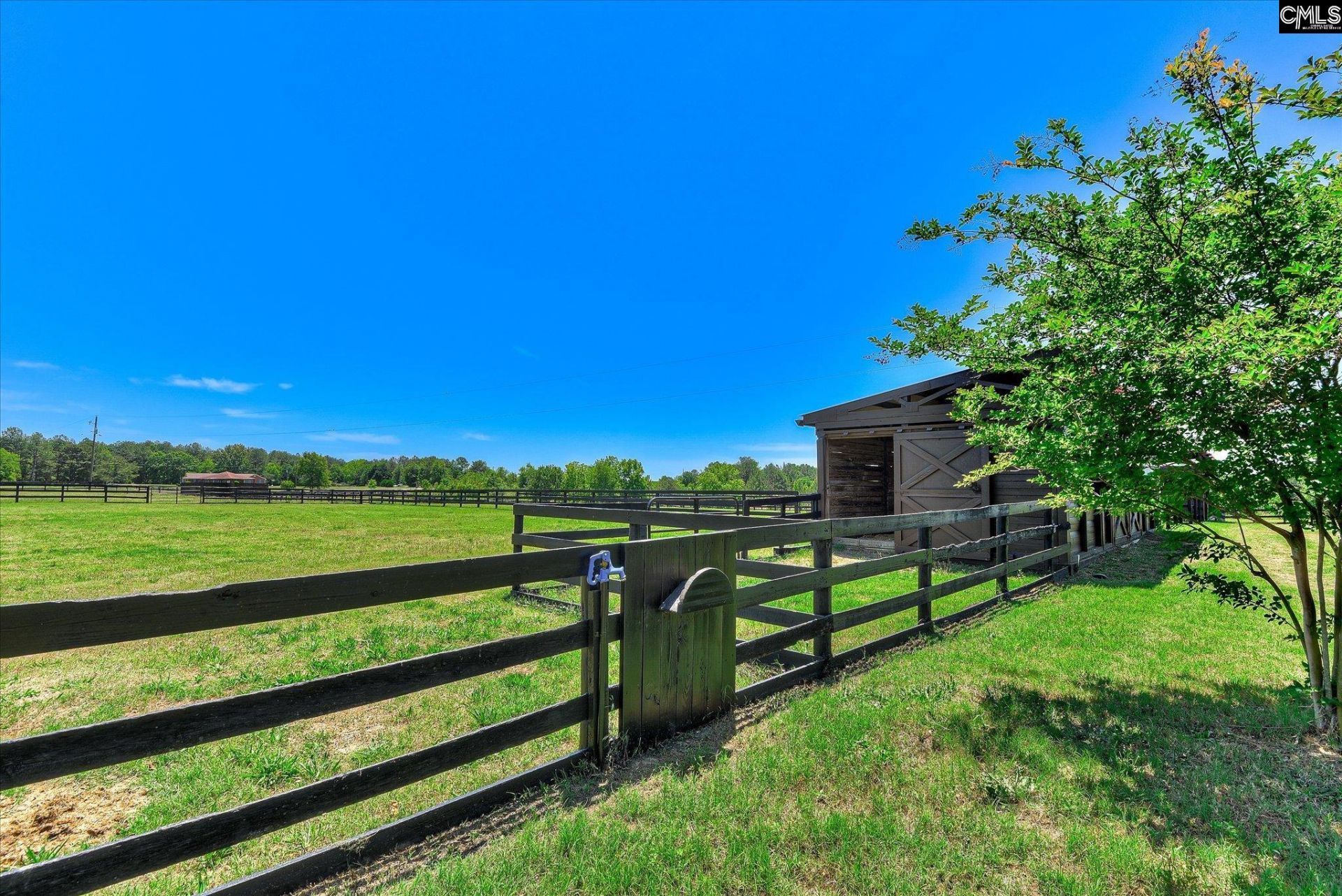 929 Airport Road  Photo 65