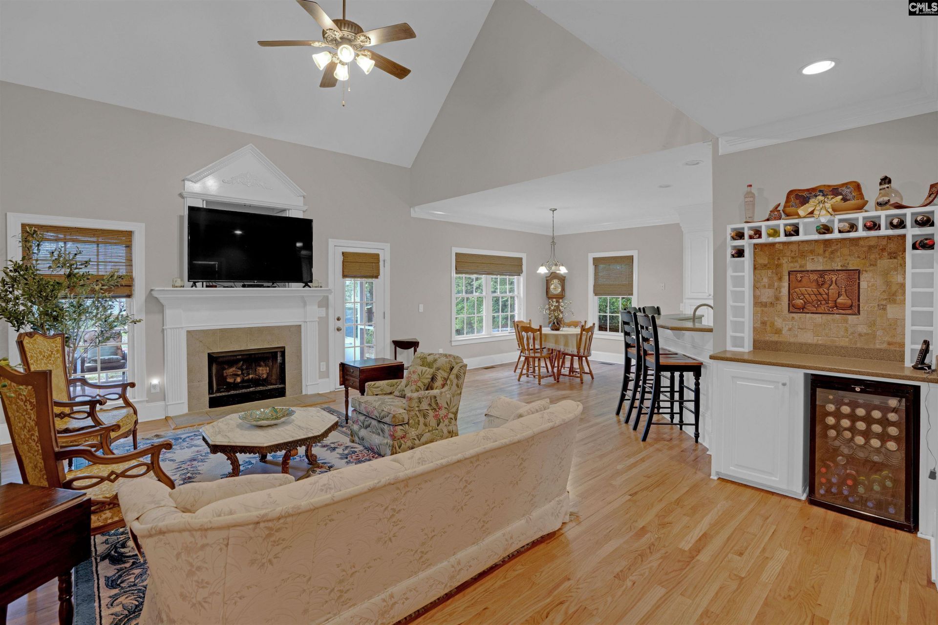 160 Mariners Creek Drive Photo 18
