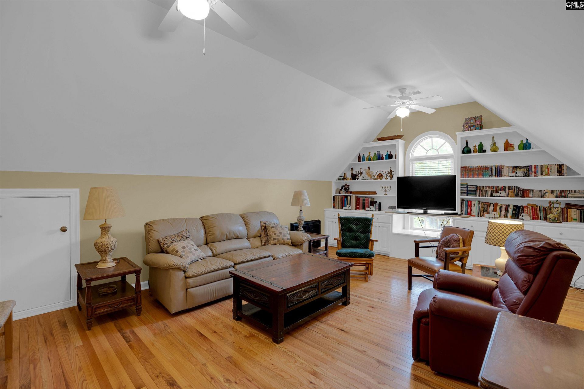 160 Mariners Creek Drive Photo 32