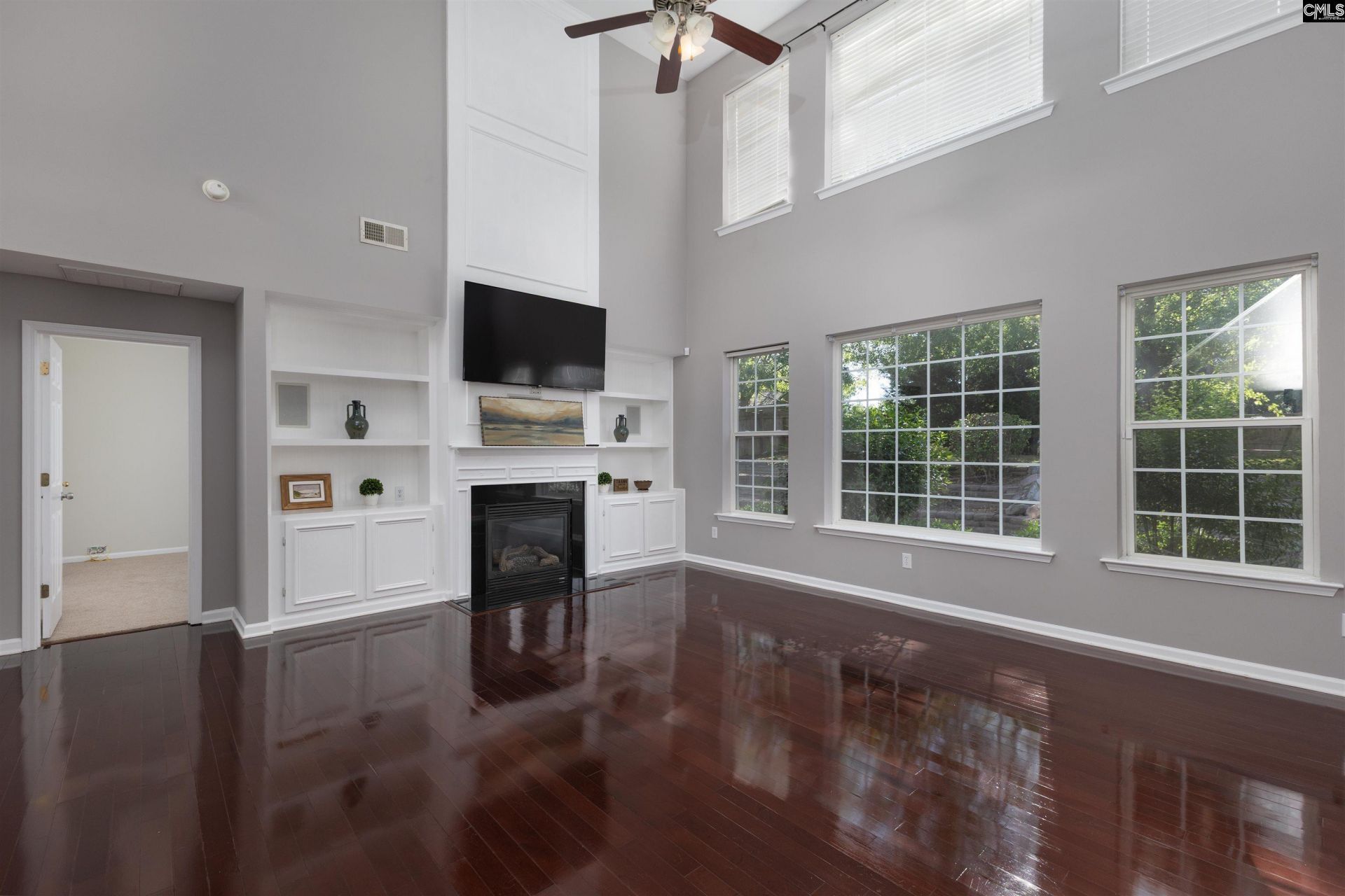 213 Wood Eden Court  Photo 10