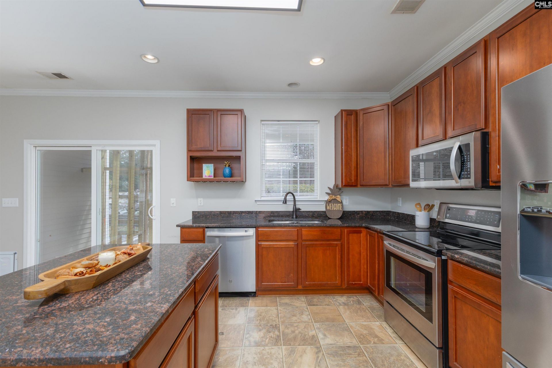 213 Wood Eden Court  Photo 14