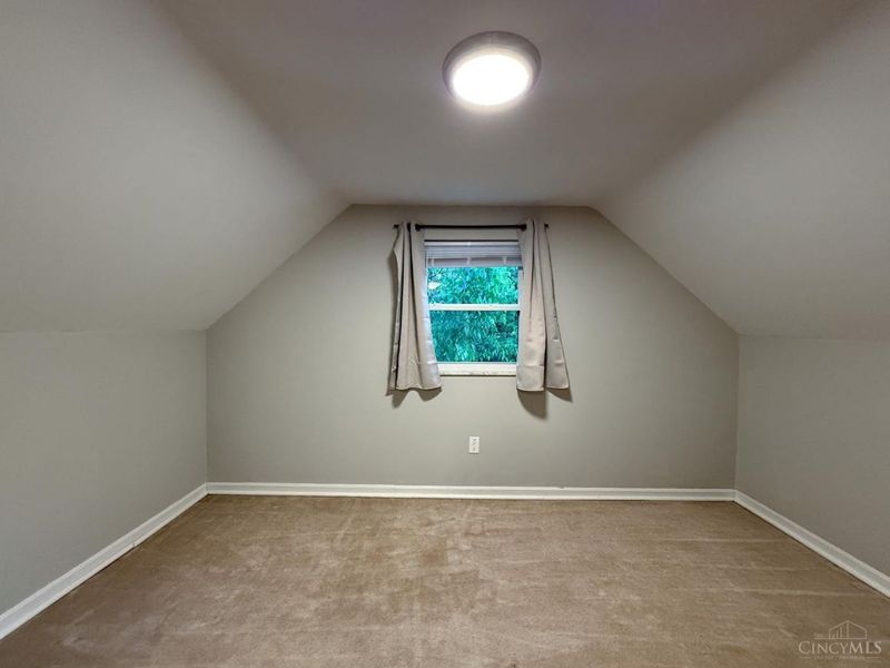 2954 Diehl Road, Green Township, OH 45211 Photo 39