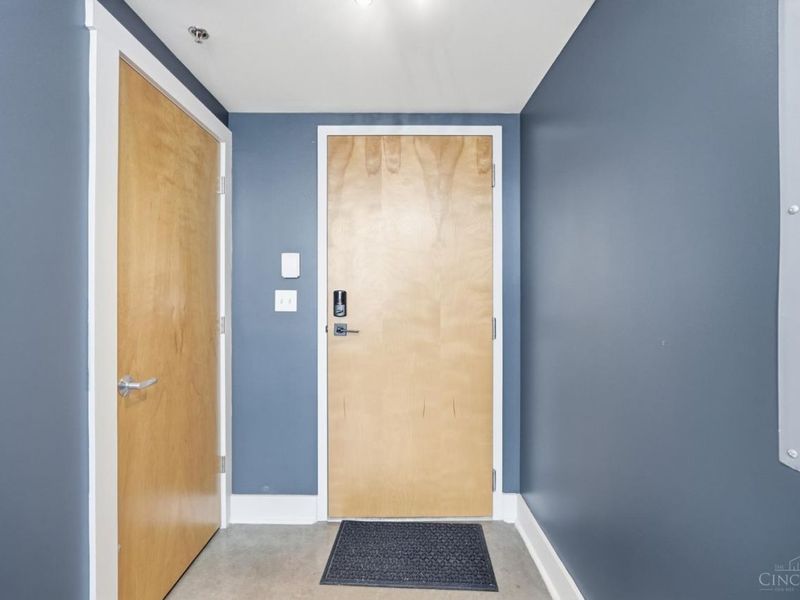 353 W Fourth Street, Unit 305, Cincinnati, OH 45202 Photo 10