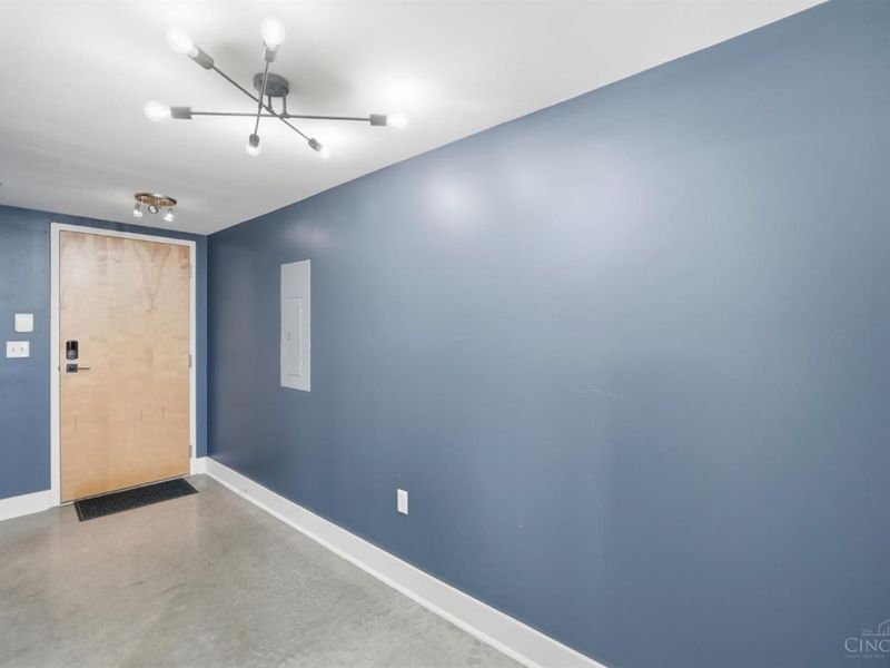 353 W Fourth Street, Unit 305, Cincinnati, OH 45202 Photo 12