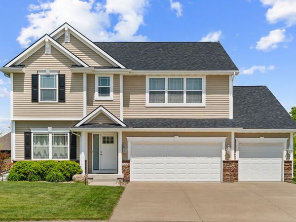 518 NE 42nd Court, Ankeny, IA 50021