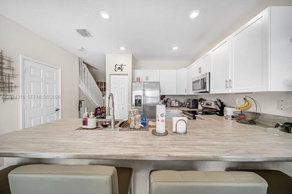10657 W 32nd Ln , Hialeah, FL 33018 Photo
