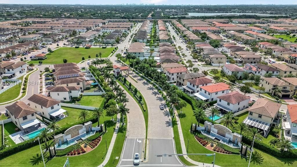 10657 W 32nd Ln , Hialeah, FL 33018 Photo