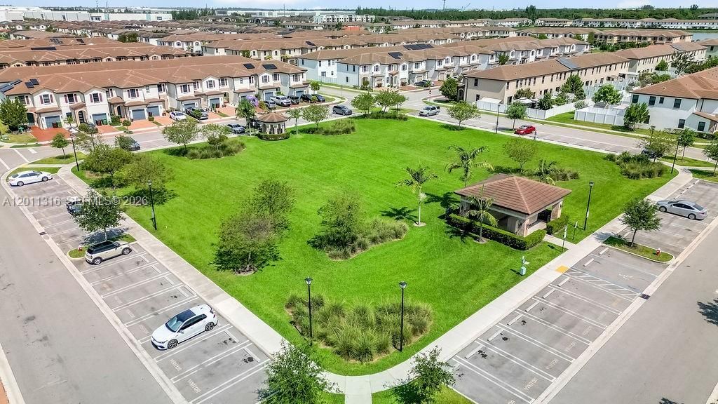 10657 W 32nd Ln , Hialeah, FL 33018 Photo