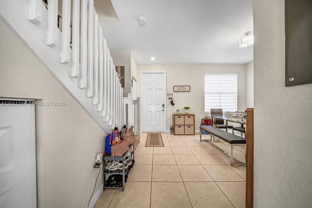 10657 W 32nd Ln , Hialeah, FL 33018 Photo