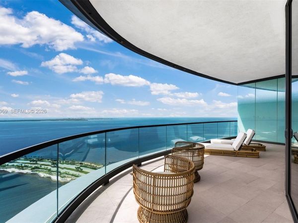 175 SE 25 RD , Unit 3601, Miami, FL 33129