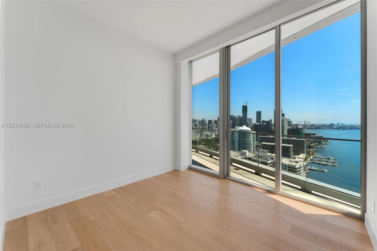 175 SE 25 Rd , Unit 3601, Miami, FL 33129 Photo