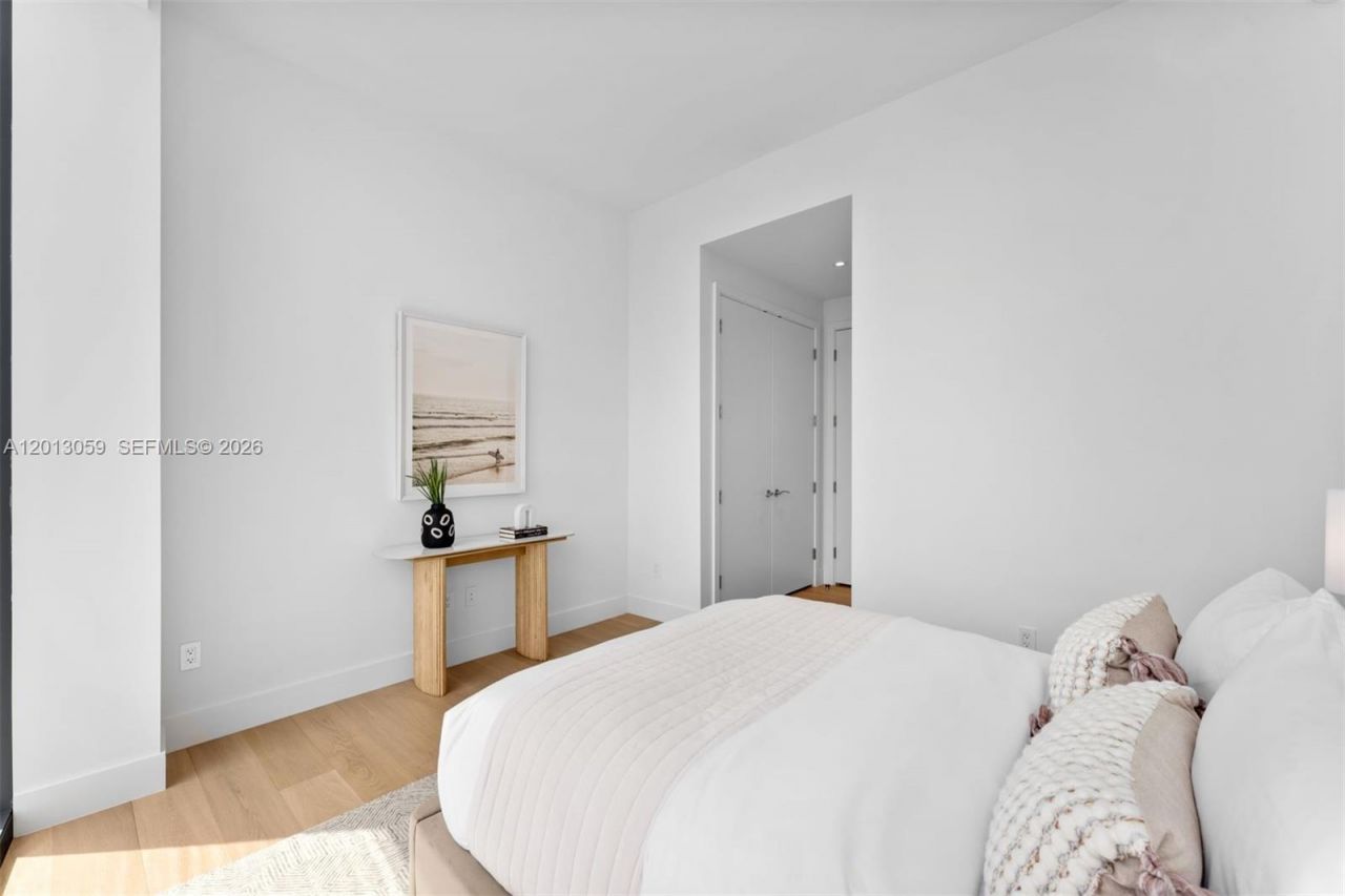 175 SE 25 Rd , Unit 3601, Miami, FL 33129 Photo