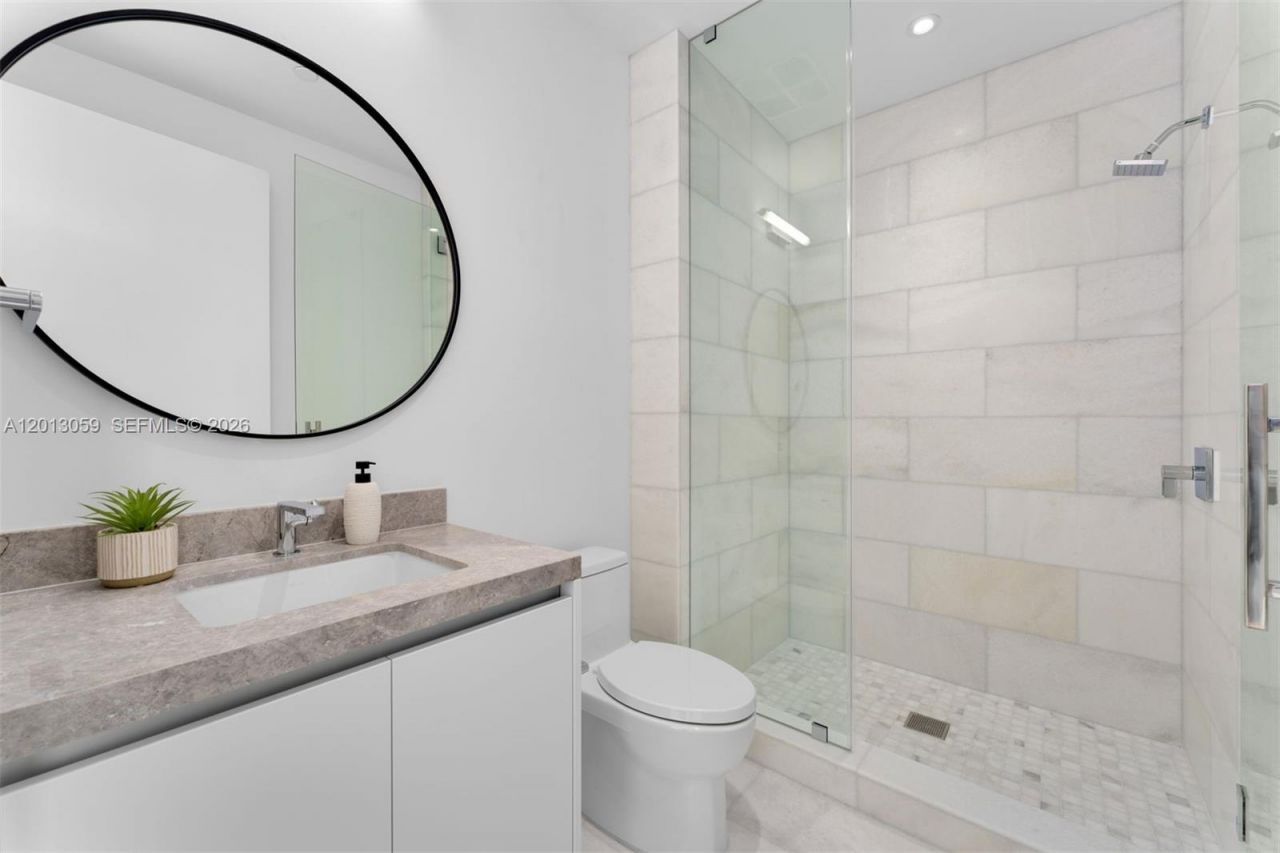 175 SE 25 Rd , Unit 3601, Miami, FL 33129 Photo