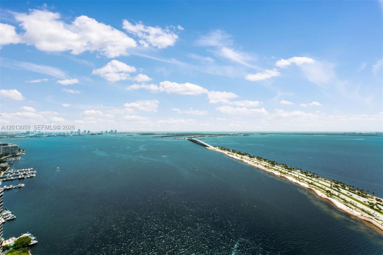 175 SE 25 Rd , Unit 3601, Miami, FL 33129 Photo
