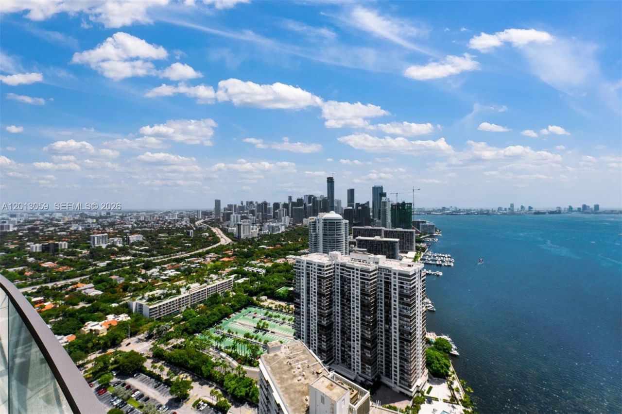 175 SE 25 Rd , Unit 3601, Miami, FL 33129 Photo