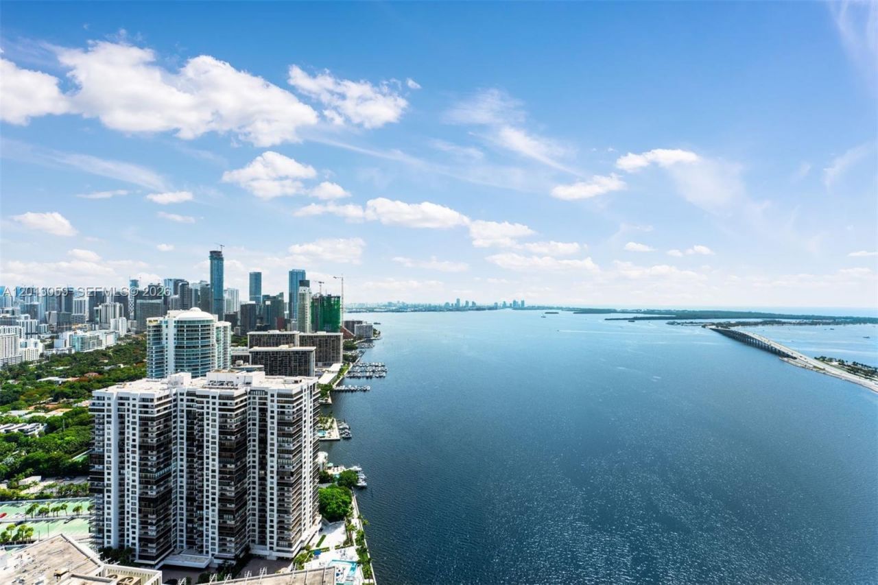 175 SE 25 Rd , Unit 3601, Miami, FL 33129 Photo