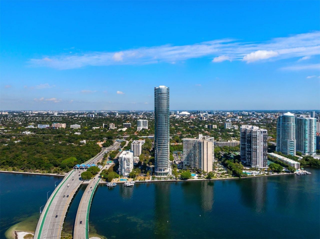 175 SE 25 Rd , Unit 3601, Miami, FL 33129 Photo