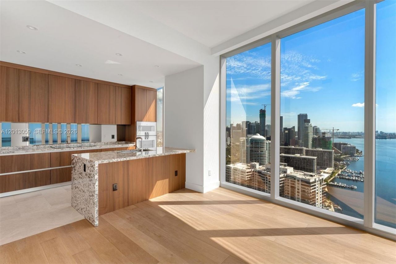175 SE 25 Rd , Unit 3601, Miami, FL 33129 Photo
