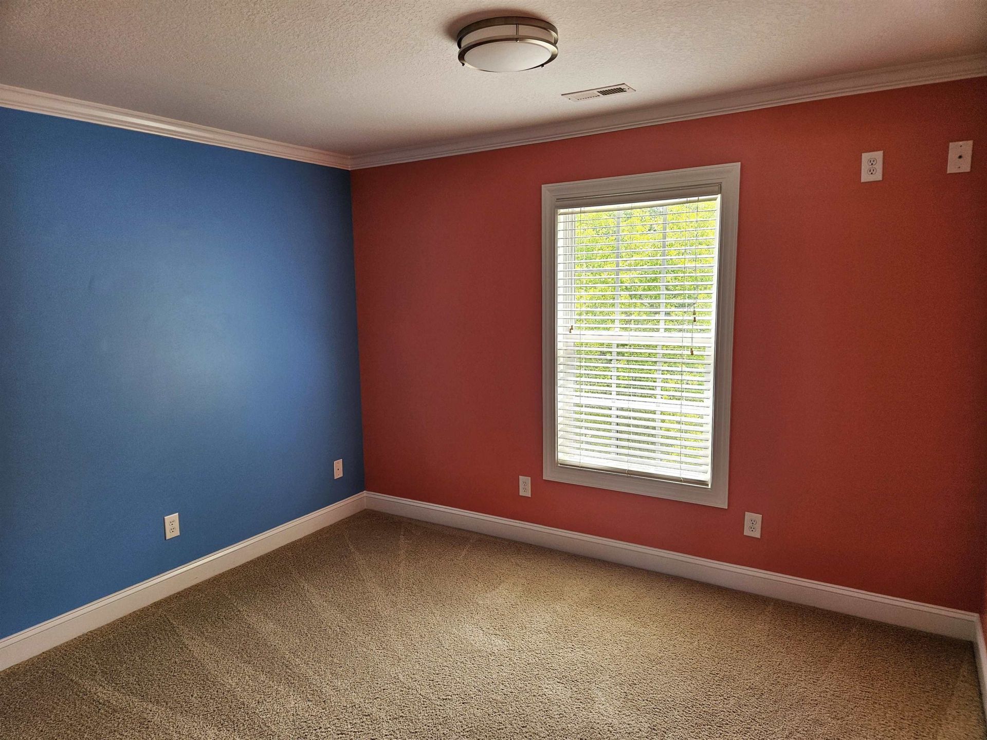612 Woodland Dr.  Photo 12