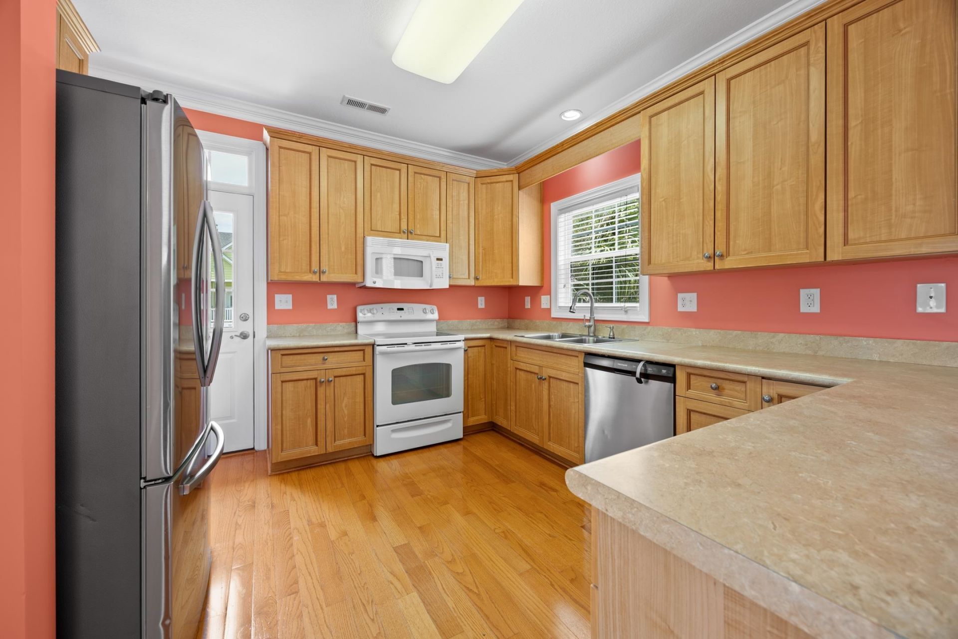 612 Woodland Dr. Photo 12