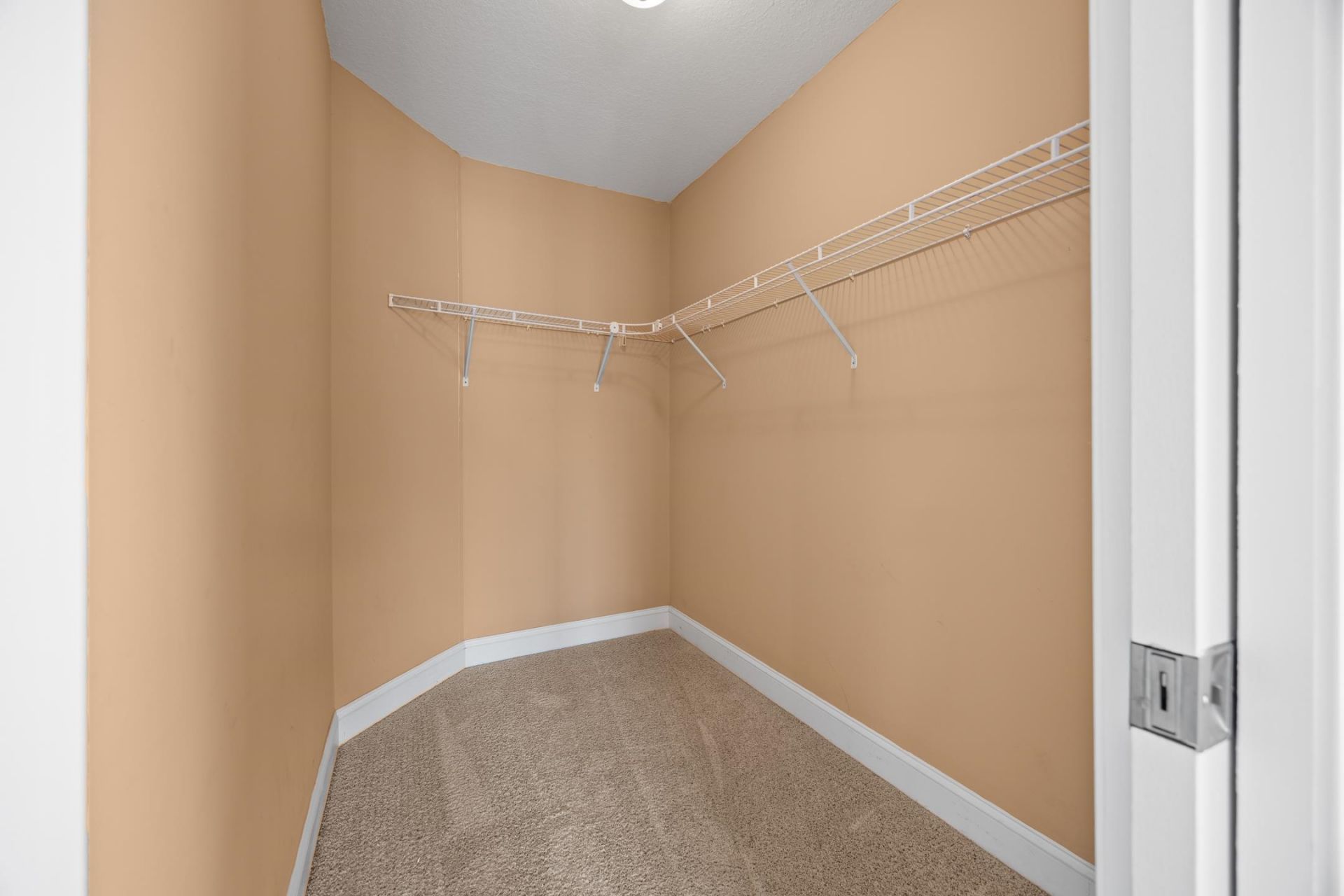 612 Woodland Dr. Photo 23
