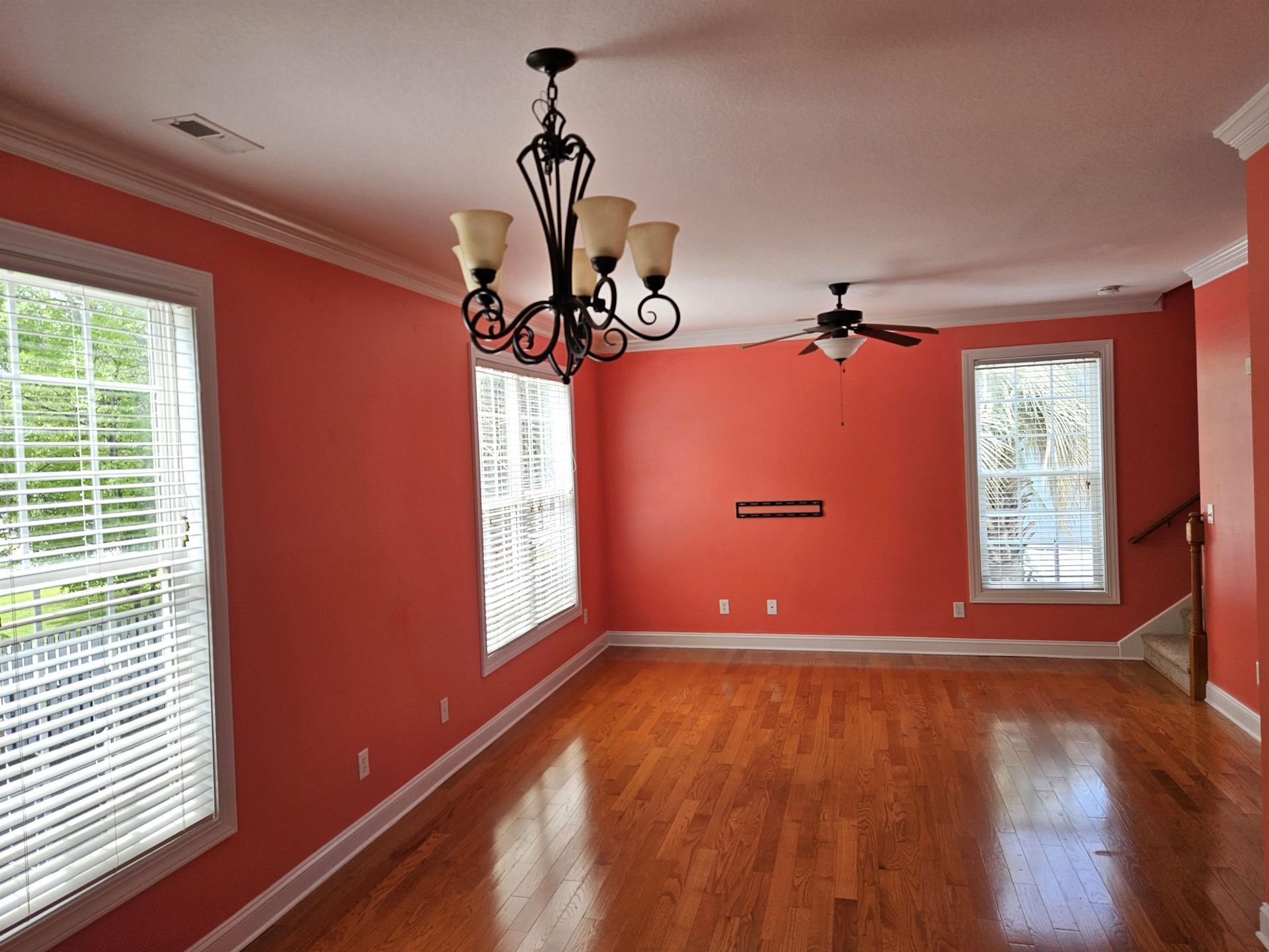 612 Woodland Dr.  Photo 4