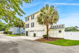 612 Woodland Dr. photo 4