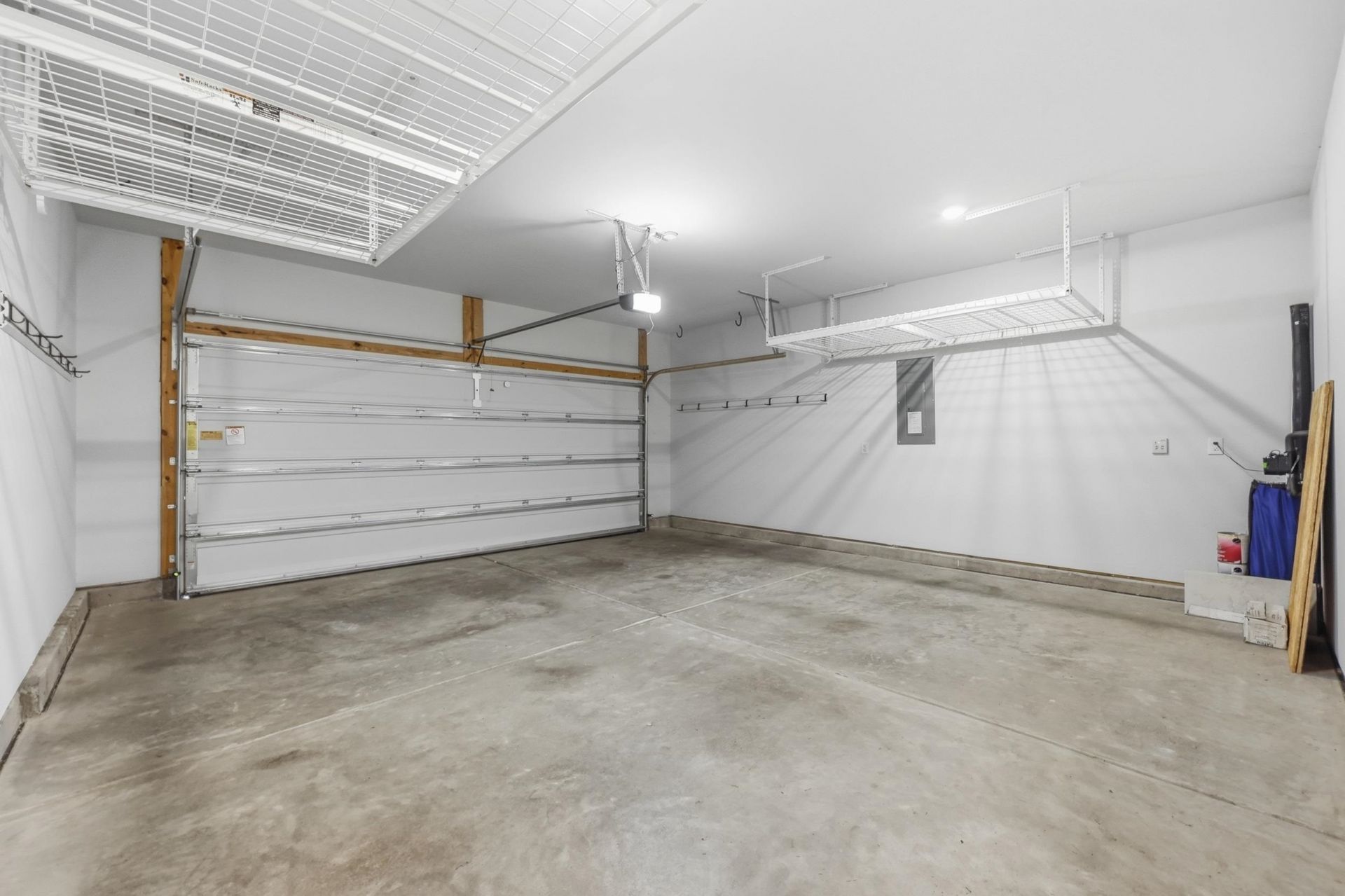 785 Harrison Mill St. Photo 21