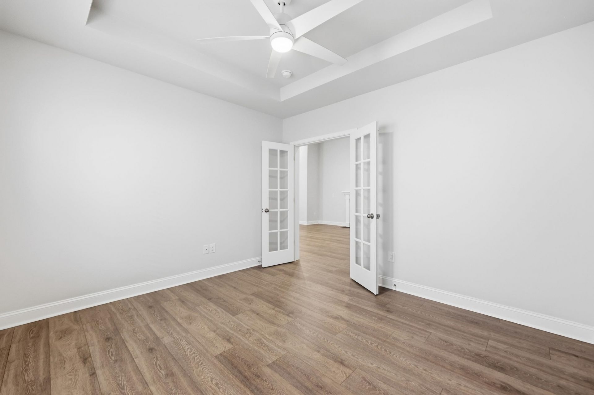 785 Harrison Mill St. Photo 35