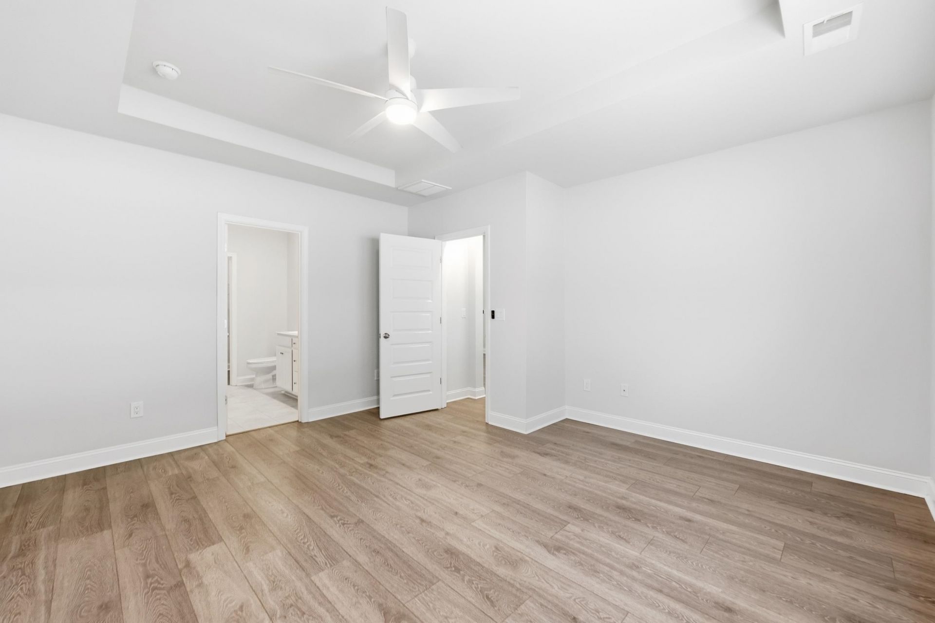 785 Harrison Mill St. Photo 44