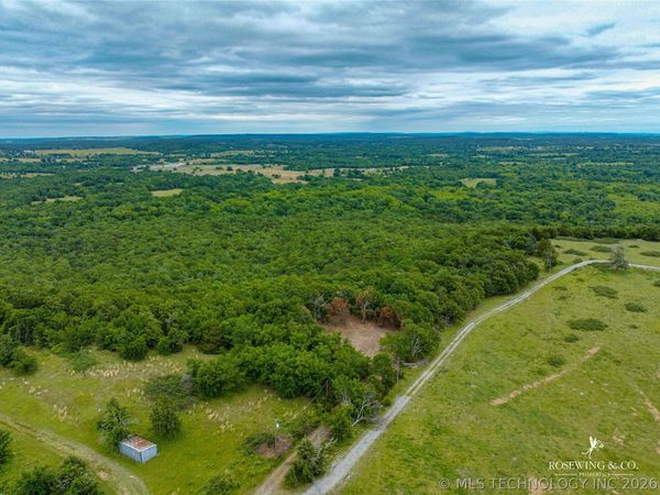 Pine Tree Road , McAlester, OK 74501