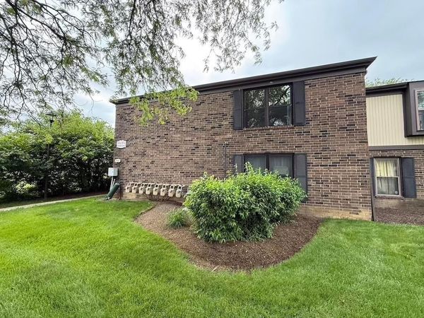 1561 Jennifer Court , Unit D, Columbus, OH 43232