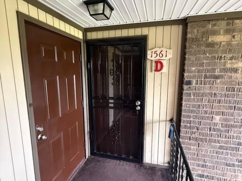 1561 Jennifer Court, Unit D, Columbus, OH 43232 Photo 18