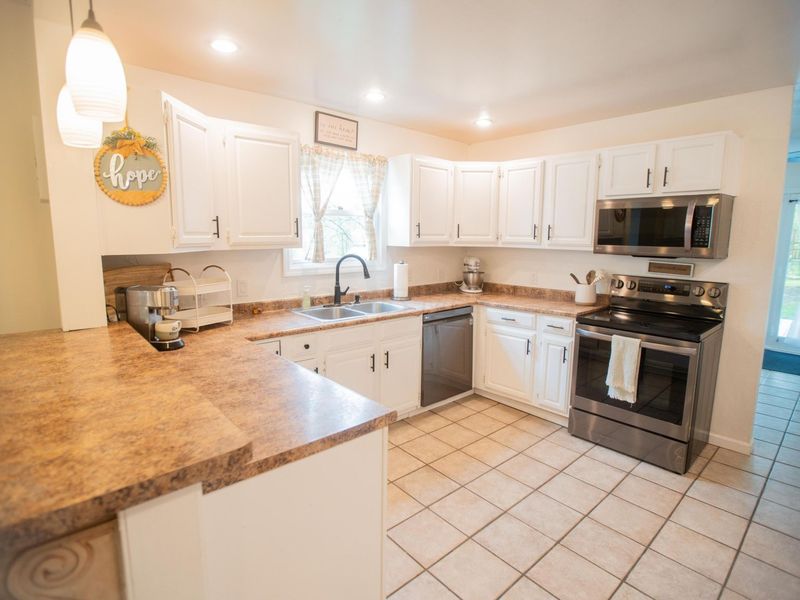 30033 State Route 143 , Unit S, Albany, OH 45710 Photo 29