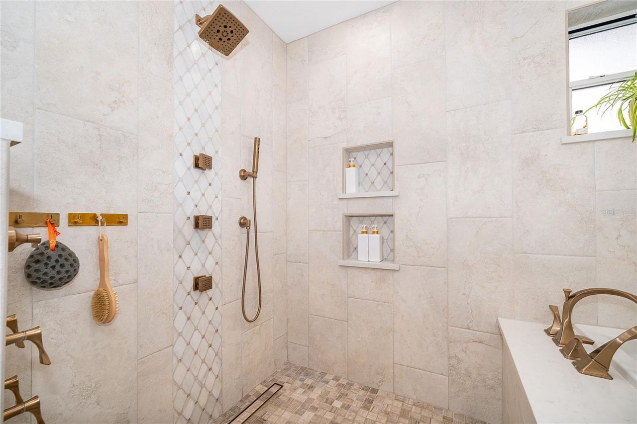 2810 Overlake Avenue, Orlando, FL 32806 Photo