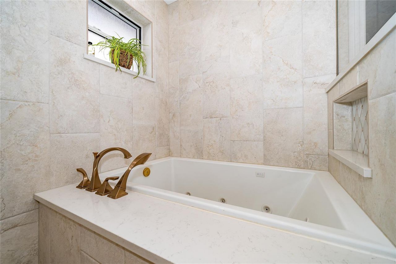 2810 Overlake Avenue, Orlando, FL 32806 Photo