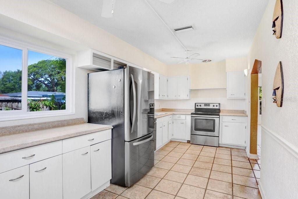 779 Bayou Blvd S , Saint Petersburg, FL 33705 Photo