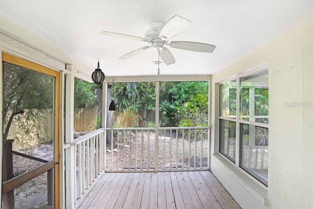 779 Bayou Blvd S , Saint Petersburg, FL 33705 Photo