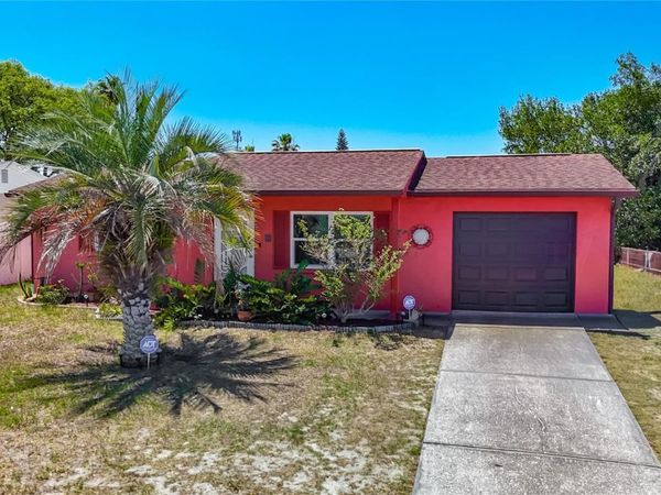 8406 LURAY DRIVE , PORT RICHEY, FL 34668