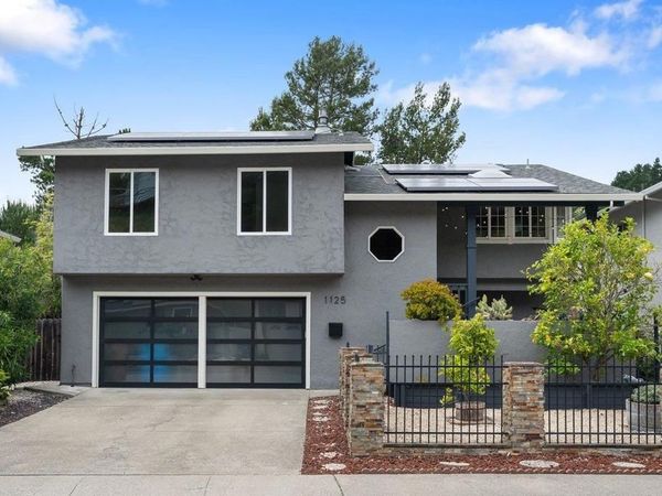 1125 Rainier Avenue, Pacifica, CA 94044