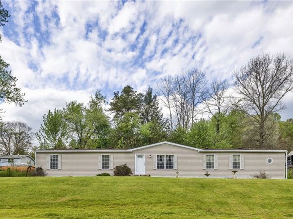170 Silvis, Export, PA 15632