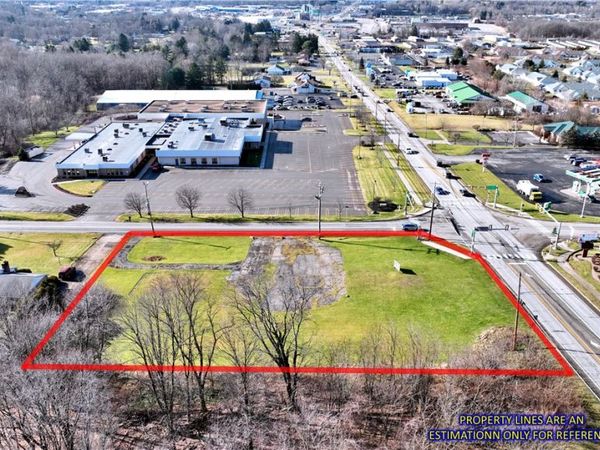 9 Keel Ridge , Hermitage, PA 16148