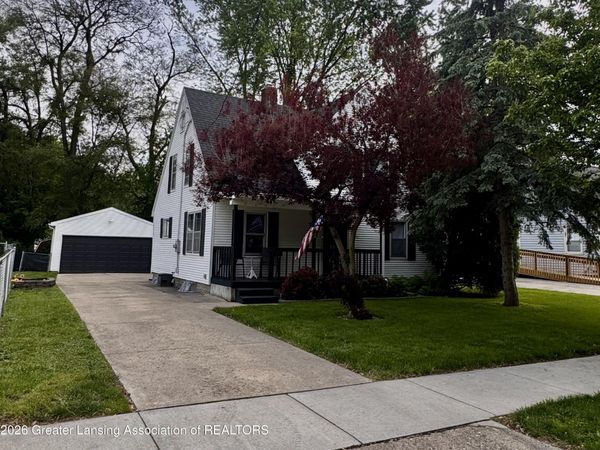 630 Julia Street, Lansing, MI 48910