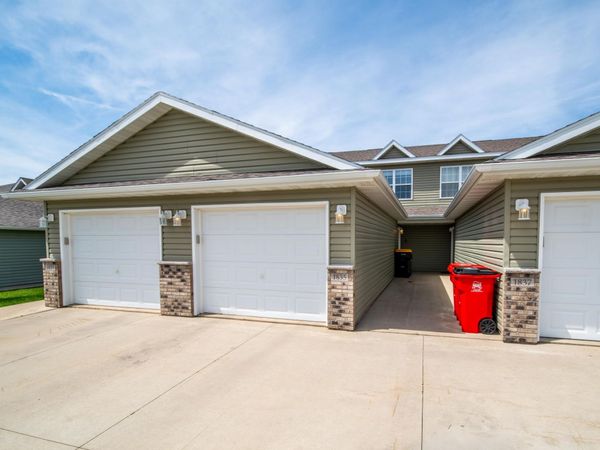 1835 Daniel Lane NE, Stewartville, MN 55976