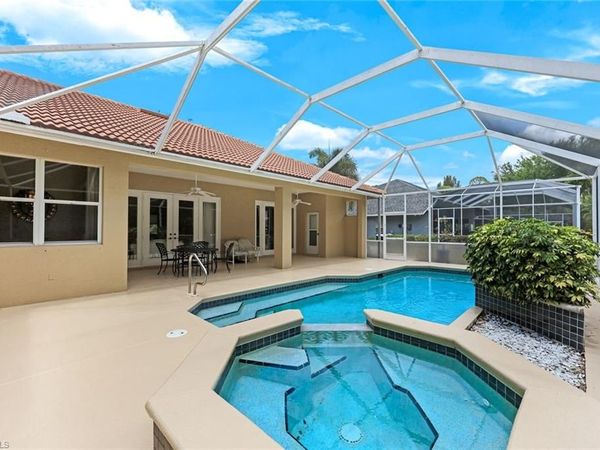 2079 Imperial CIR, NAPLES, FL 34110