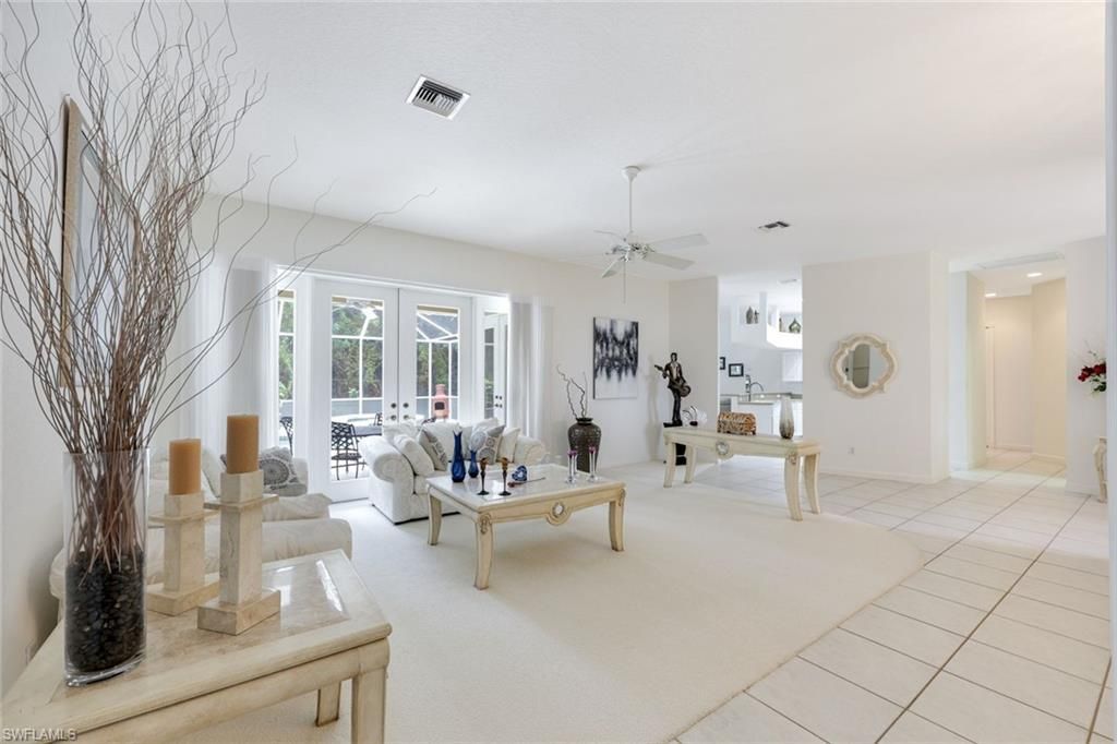 2079 Imperial Cir, Naples, FL 34110 Photo