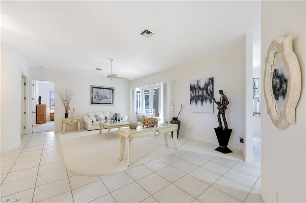 2079 Imperial Cir, Naples, FL 34110 Photo