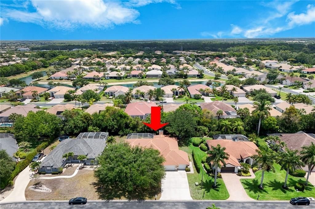2079 Imperial Cir, Naples, FL 34110 Photo