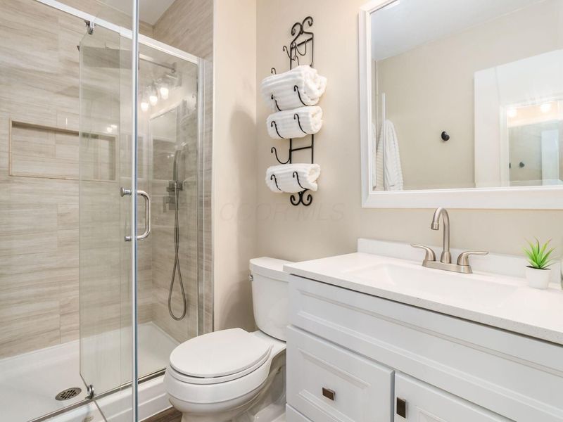 4528 Carriage Hill Lane , Columbus, OH 43220 Photo 27